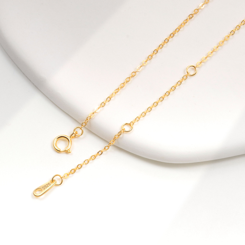 Õrn vahtralehe ripatsiga hõbedast kaelakee