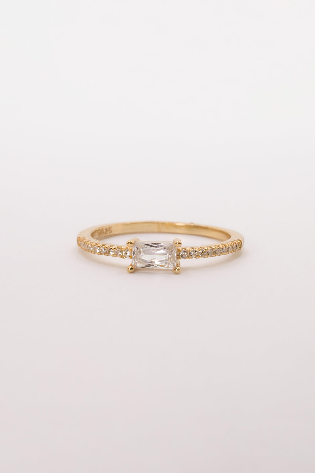 Minimalist Gold-Plated Square Stone Ring