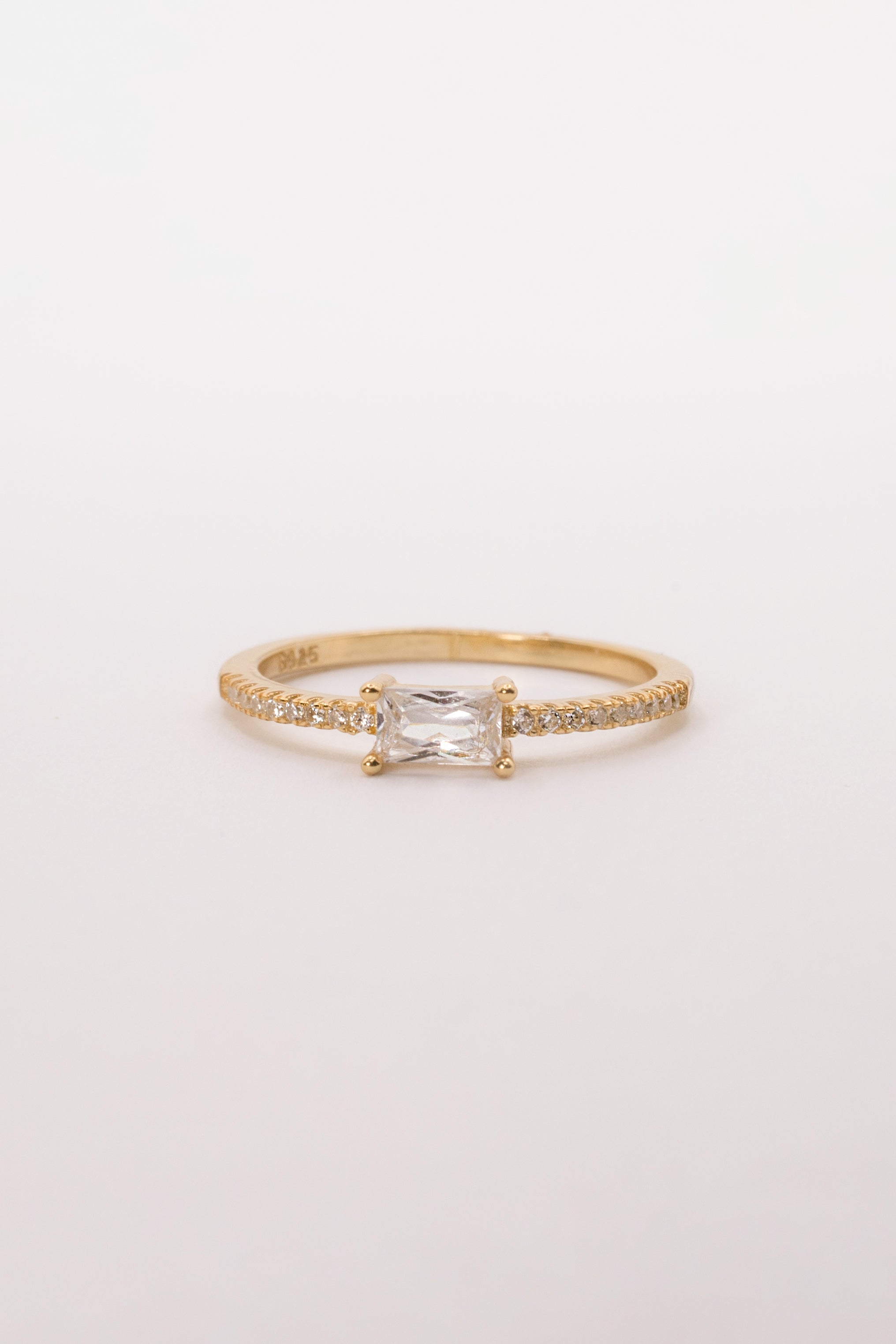 Minimalist Gold-Plated Square Stone Ring