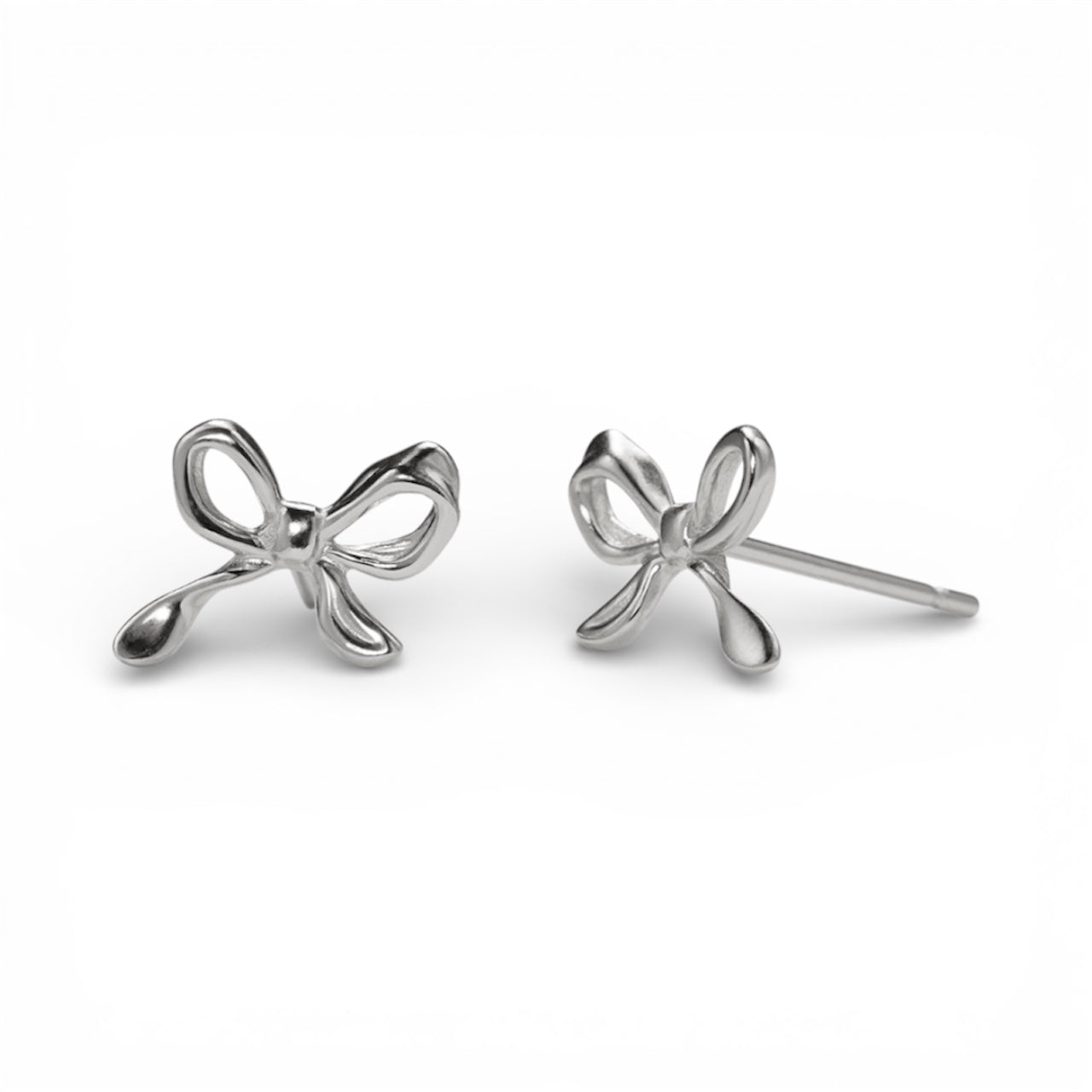 Bow Tie stud earrings